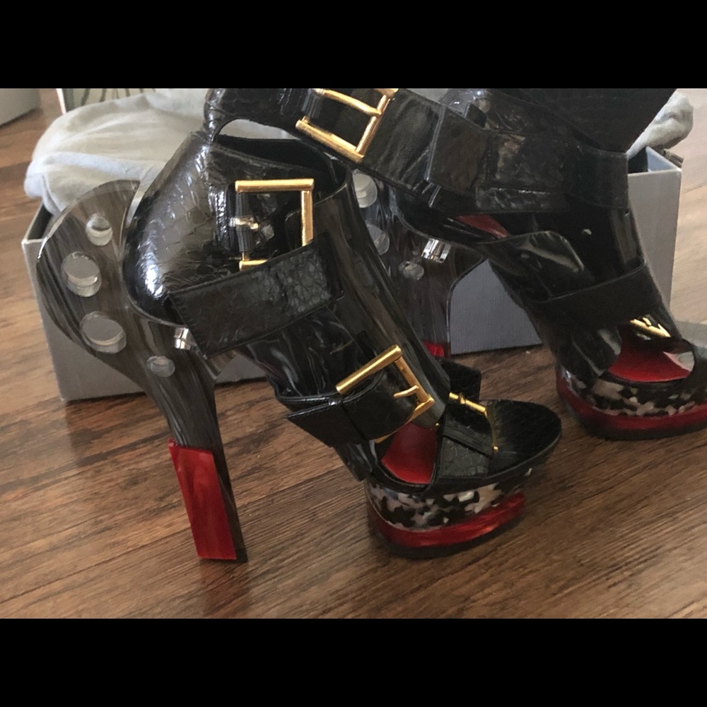 Alexander mc Queen runway heels - Picture 3 of 8